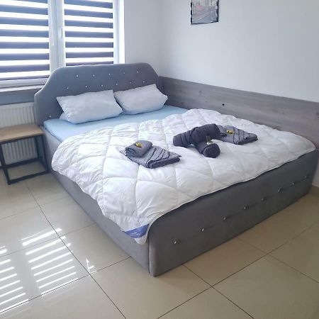 Апартаменты Apartament Rudy 102 Self Check-In 24H Бытом Экстерьер фото
