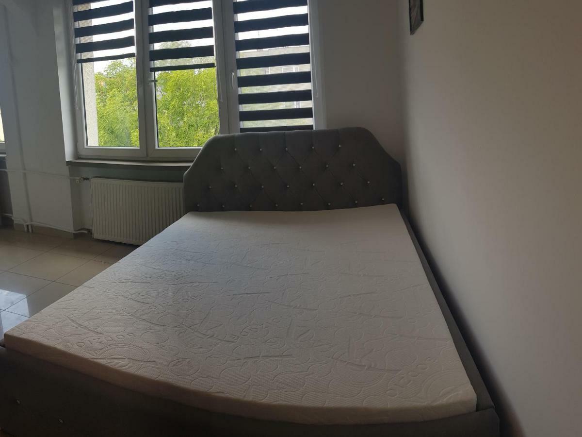 Апартаменты Apartament Rudy 102 Self Check-In 24H Бытом Экстерьер фото