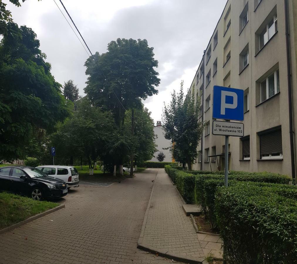 Апартаменты Apartament Rudy 102 Self Check-In 24H Бытом Экстерьер фото